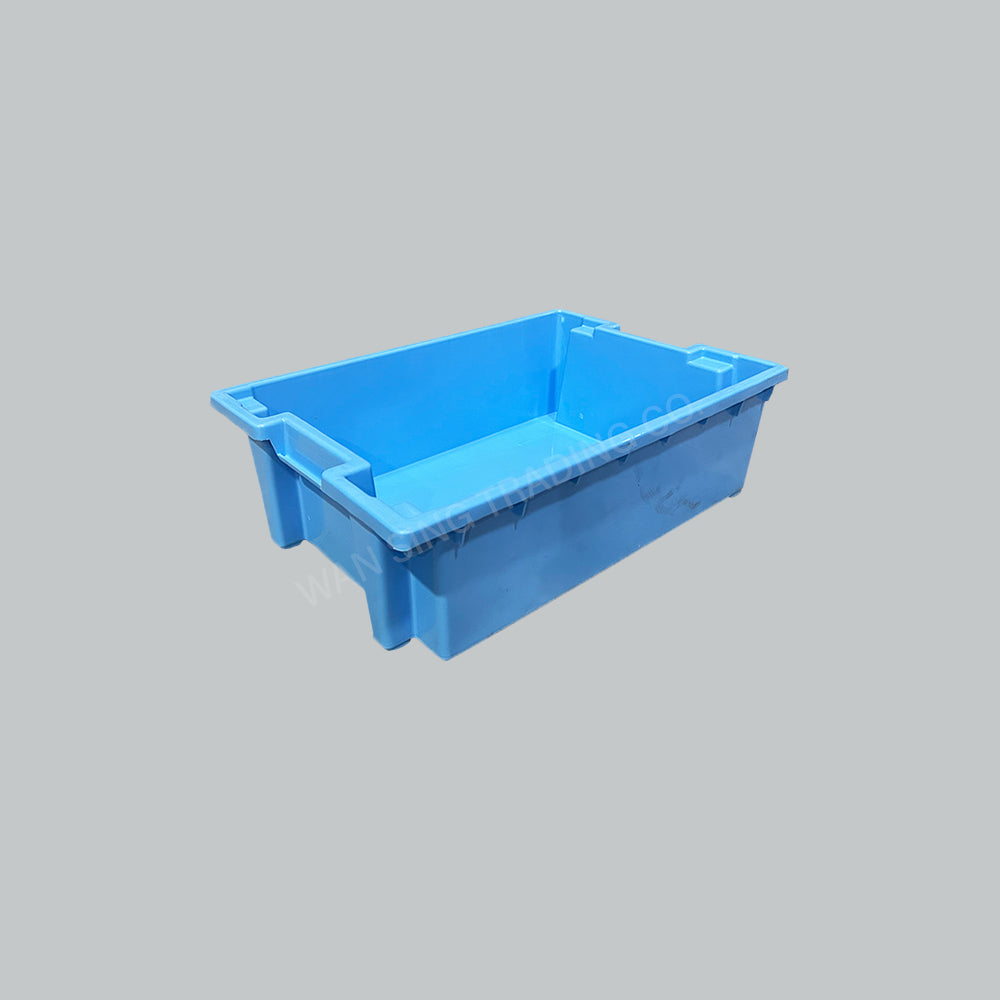 WINNER 109, STACKABLE IND CON 560X300X130MM BL
