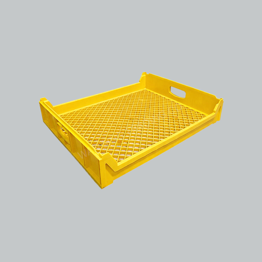 WINNER 136, STACKABLE IND CON 630X530X50MM YL