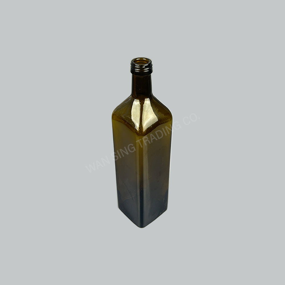 MJ SQUARE GLASS BOTTLE GREEN 1000ML W/LID