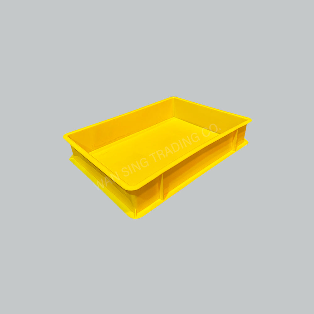 WINNER 118, STACKABLE IND CON 530X400X95MM RD/YL